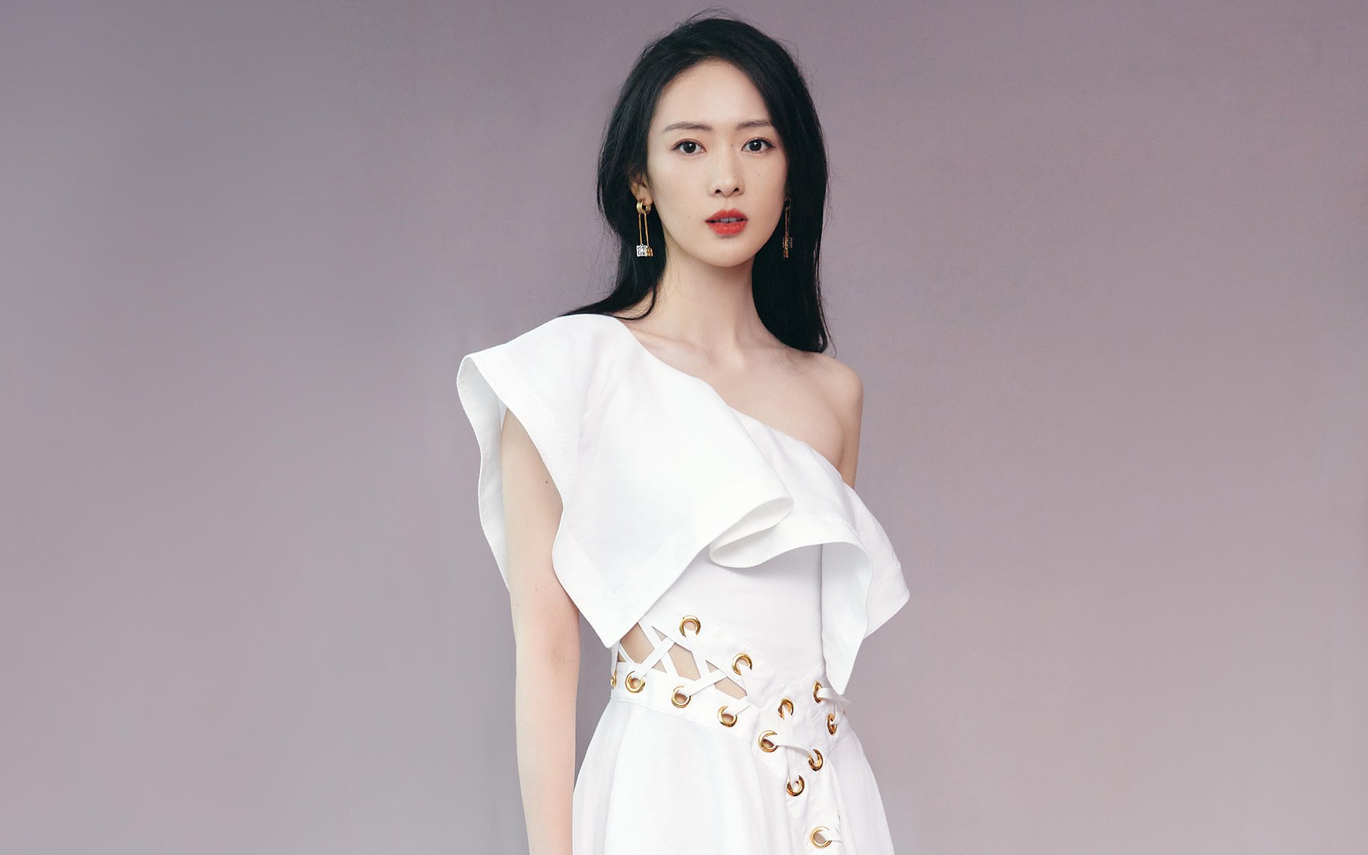 开云下载-NBA联盟引入全息转播技术，现场感提升受球迷好评，nba全息投影