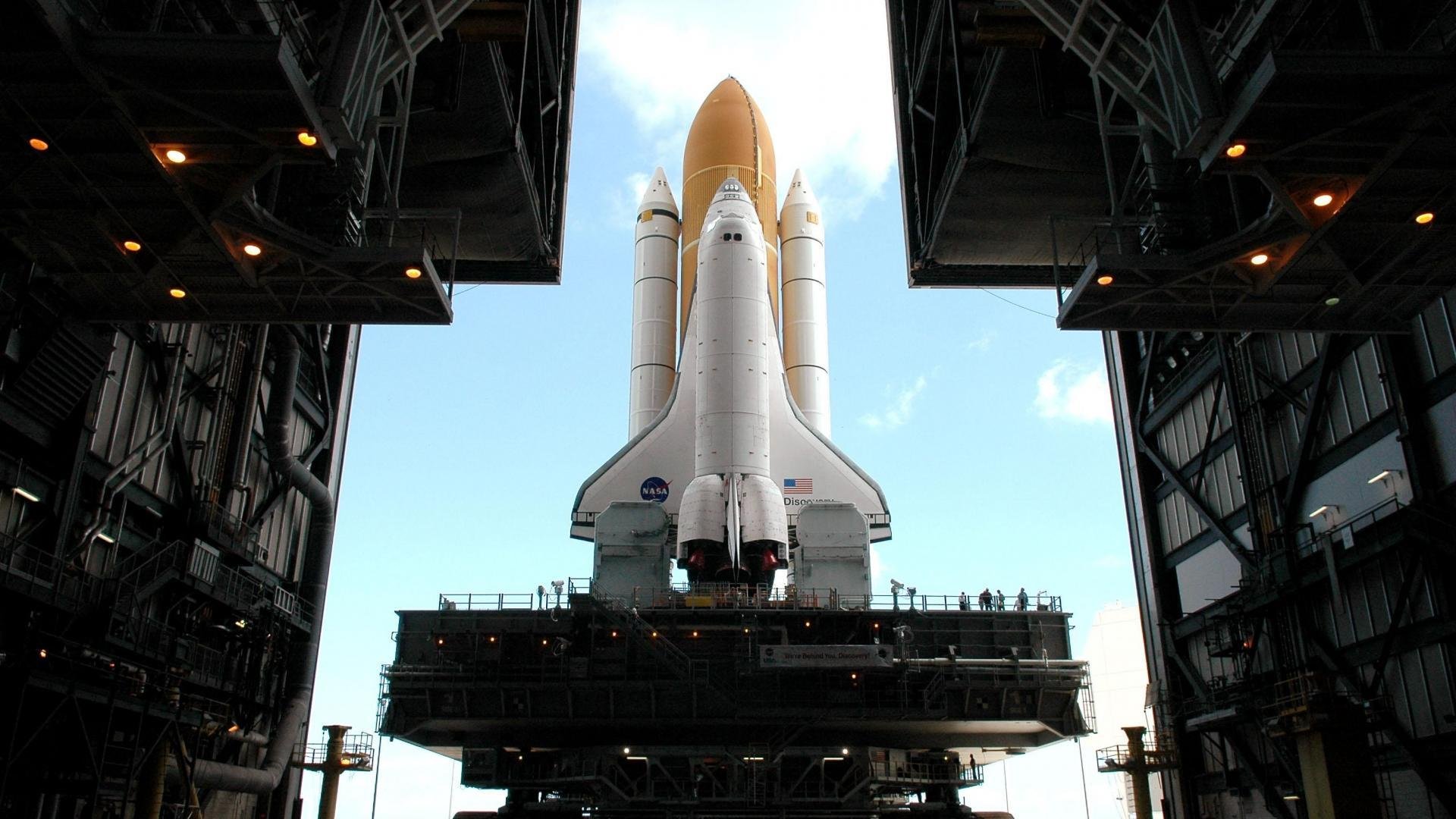 开云平台-黄蜂球员合练期间展现极强团队默契，黄蜂队球员名单最新